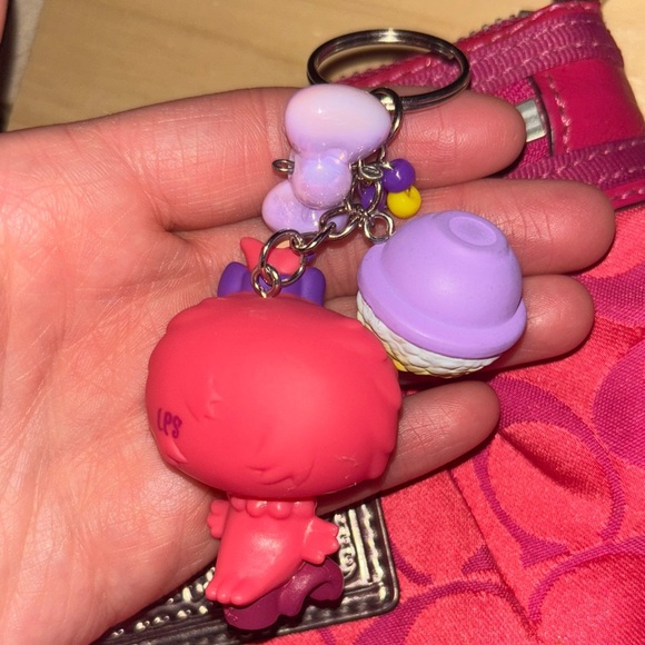 Littlest Pet Shop G7 Series 4 Pink owl Keychain – Custom Bag Charm - Picture 6 of 7